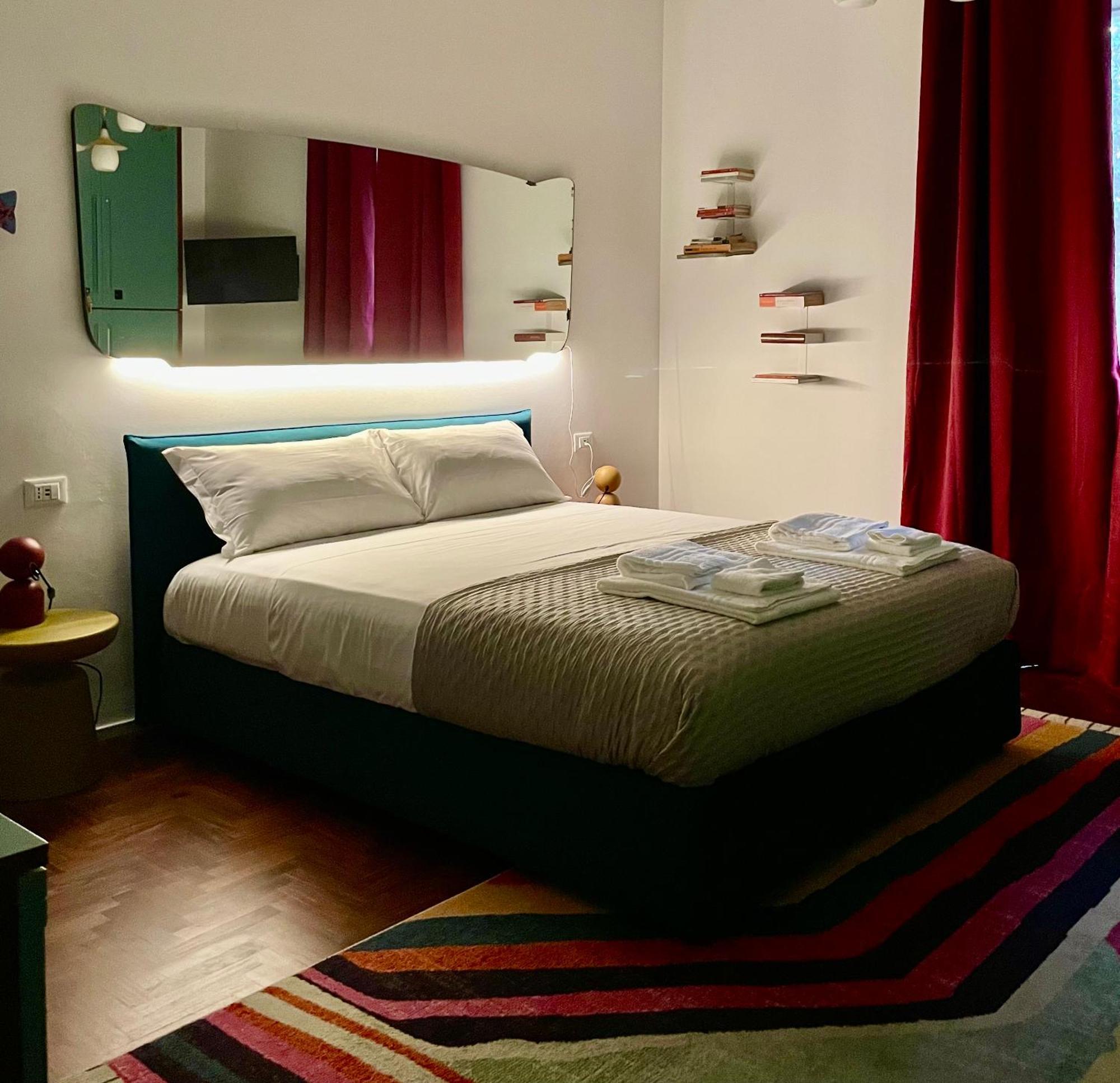 149 Borgo Ticino Suite Attico Di Lusso Con Terrazzo E Parking Privato بافيا المظهر الخارجي الصورة